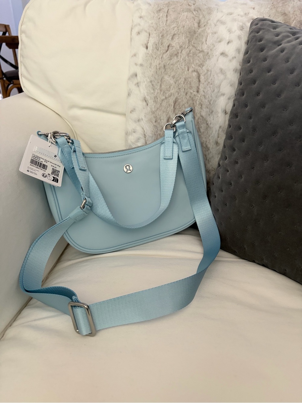 lululemon athletica City Essentials Small Shoulder Bag 3L